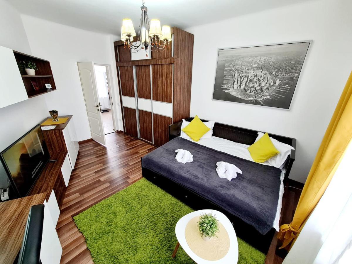 Central Old City Center Studio Universitate Coltea - Cav9 Bukares Bagian luar foto