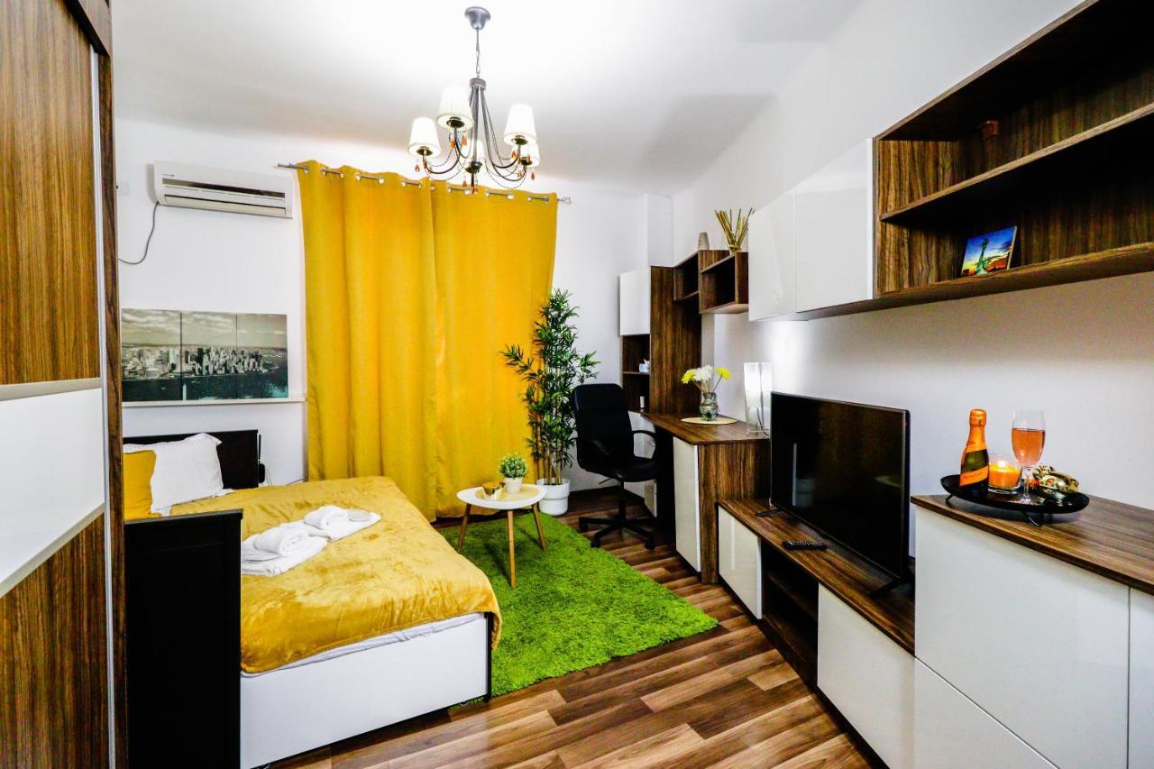 Central Old City Center Studio Universitate Coltea - Cav9 Bukares Bagian luar foto
