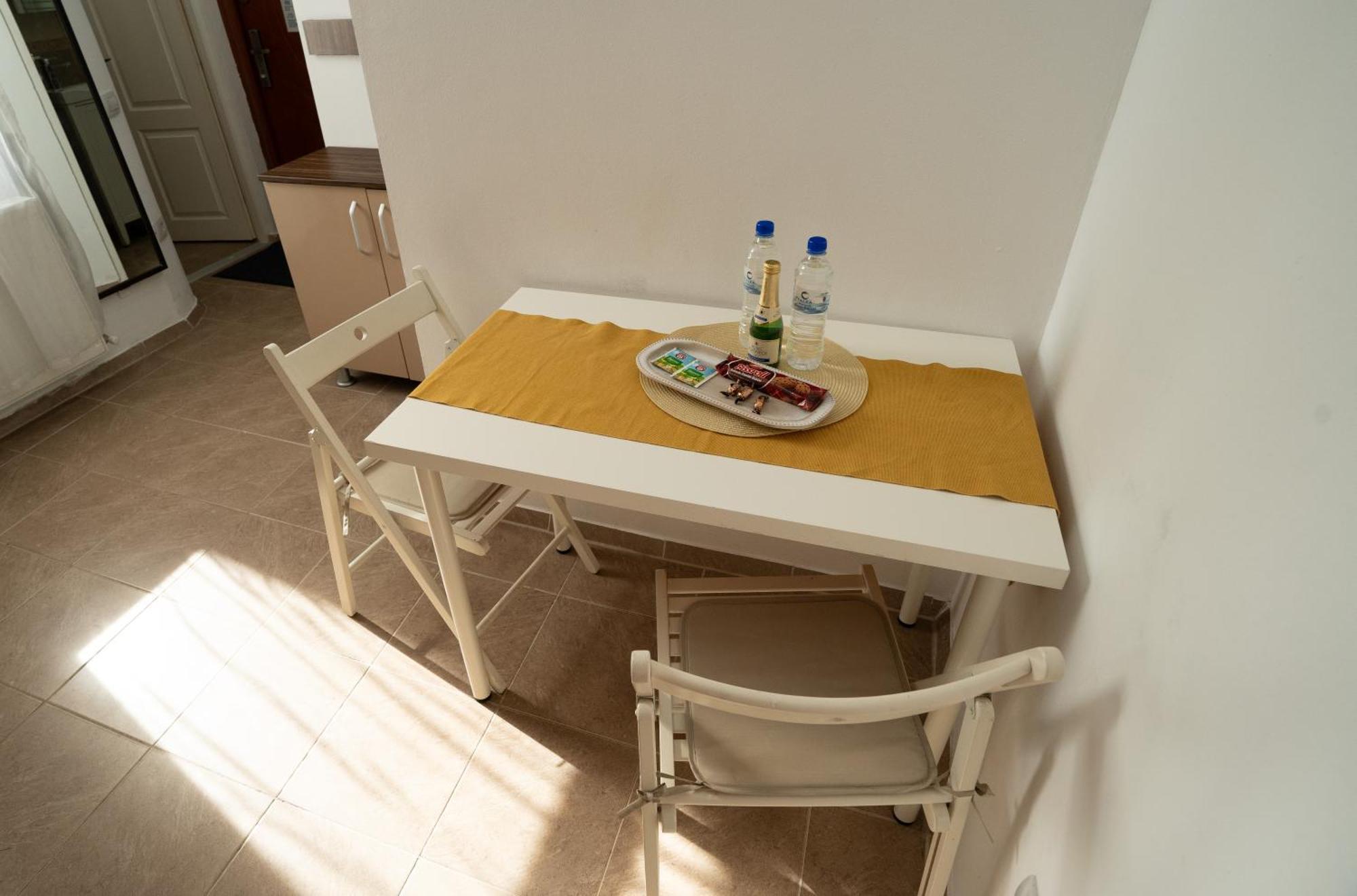 Central Old City Center Studio Universitate Coltea - Cav9 Bukares Bagian luar foto