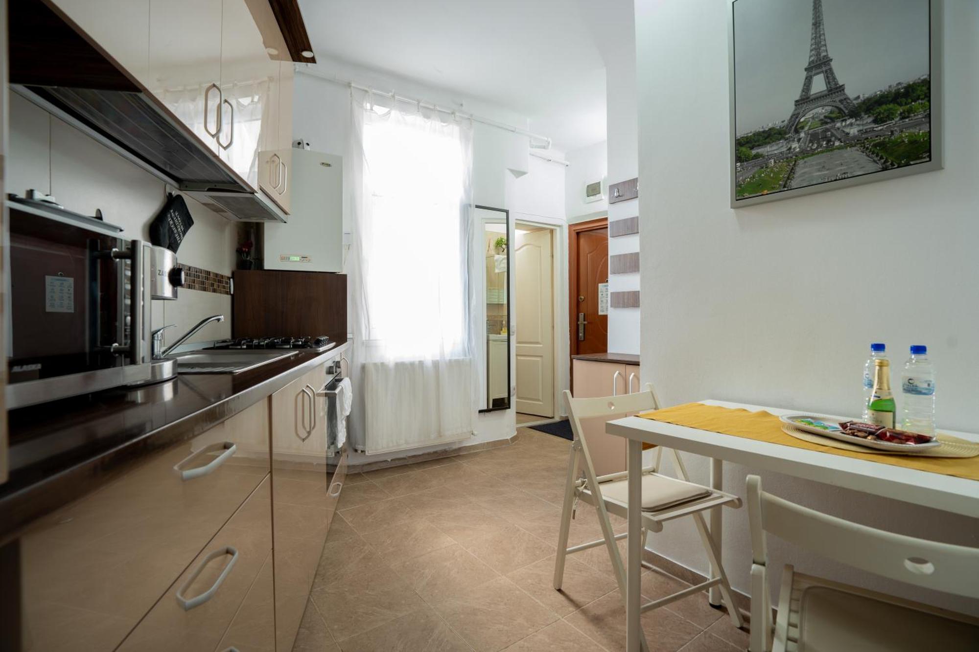 Central Old City Center Studio Universitate Coltea - Cav9 Bukares Bagian luar foto