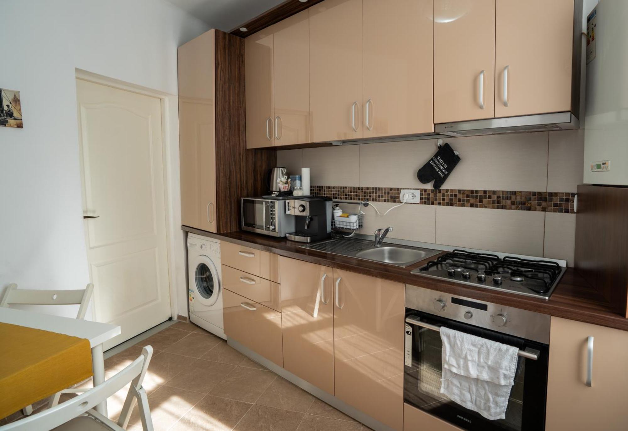 Central Old City Center Studio Universitate Coltea - Cav9 Bukares Bagian luar foto